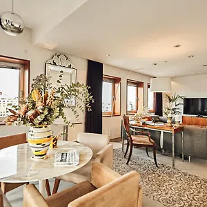 ur-palacio-avenida.allmallorcahotels.com/