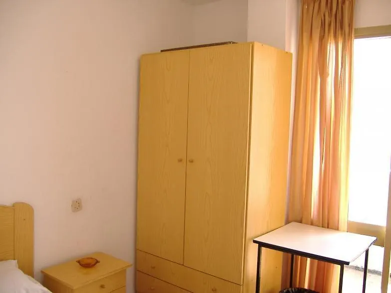 Hostal Casa De Huespedes San Fernando - Adults Only Playa del Inglés 0*,  Spanien